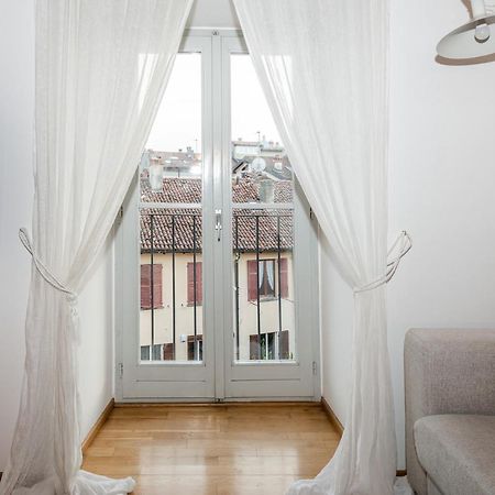 A Casa Nuccia Mansarda By Holiday Solutions Como Luaran gambar